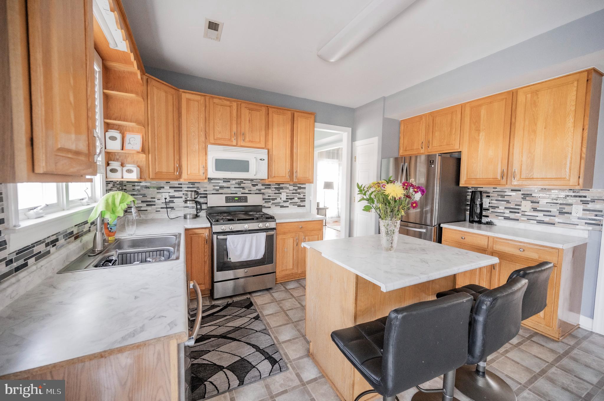 NORTH END - Residential