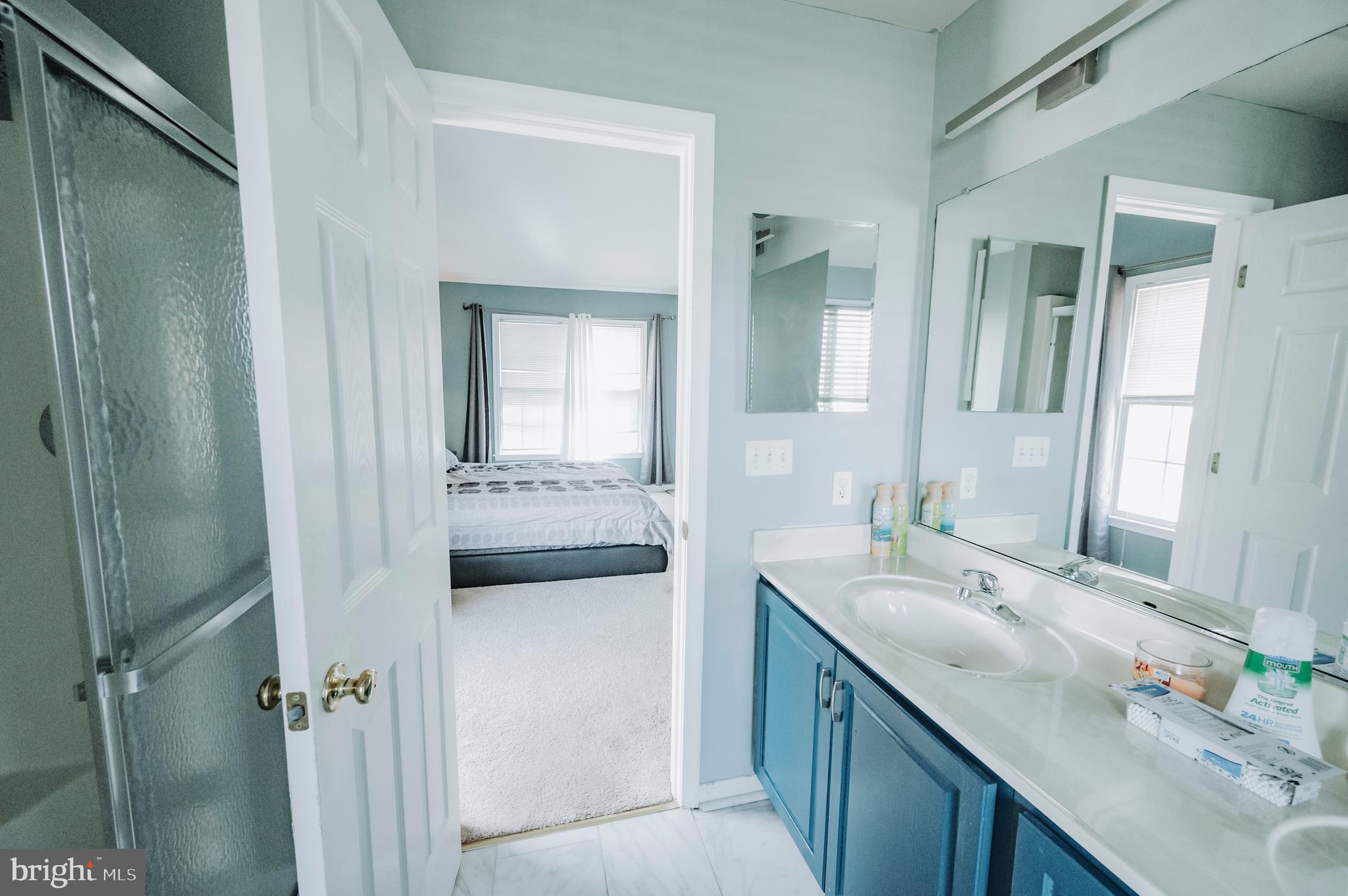 NORTH END - Residential