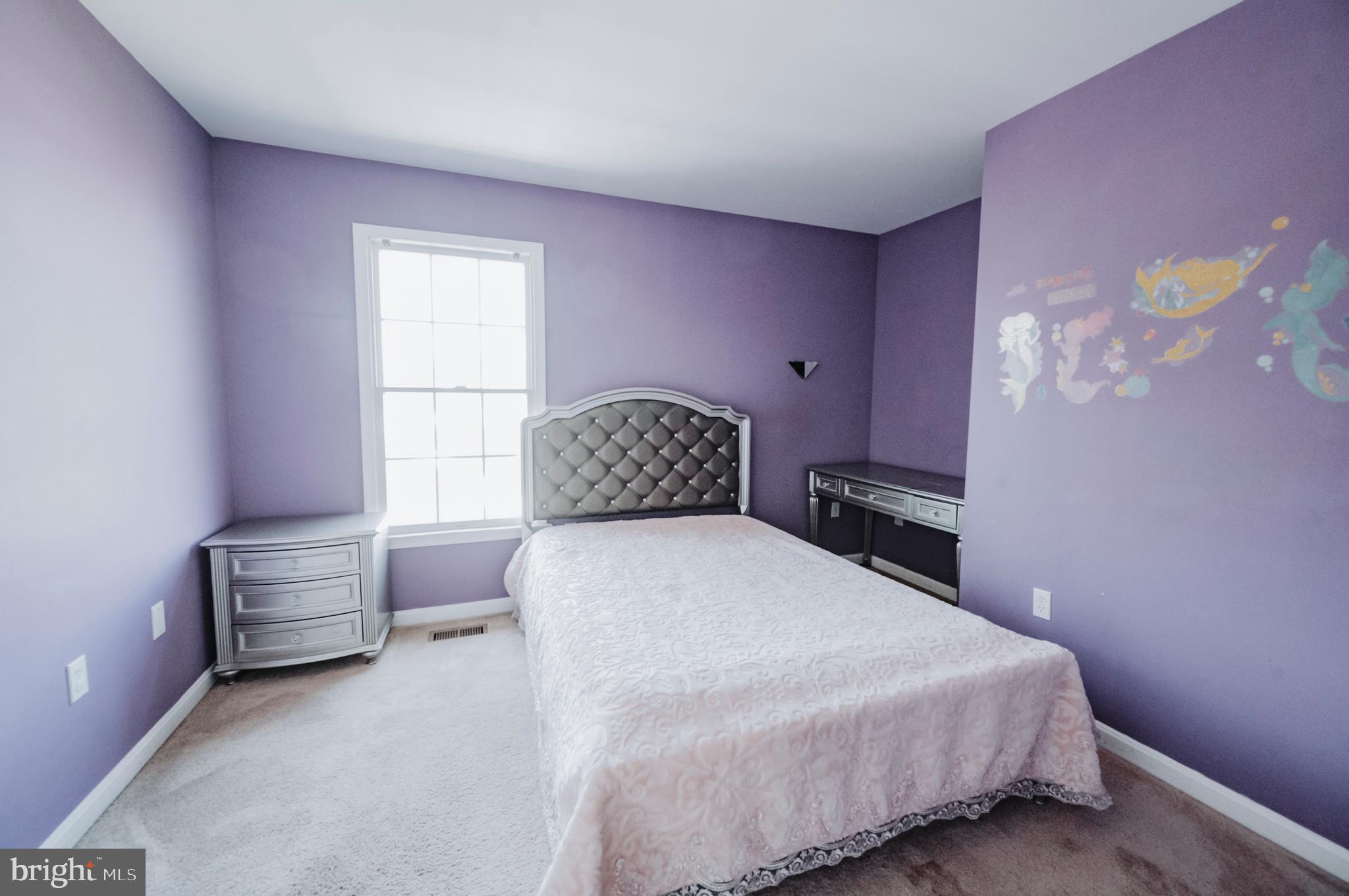 NORTH END - Residential