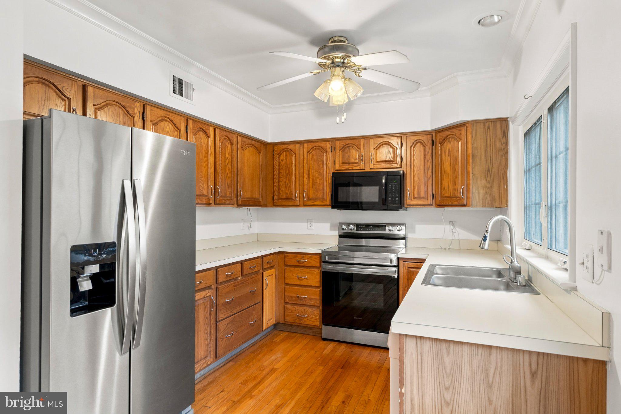 14614 CREEK VALLEY COURT