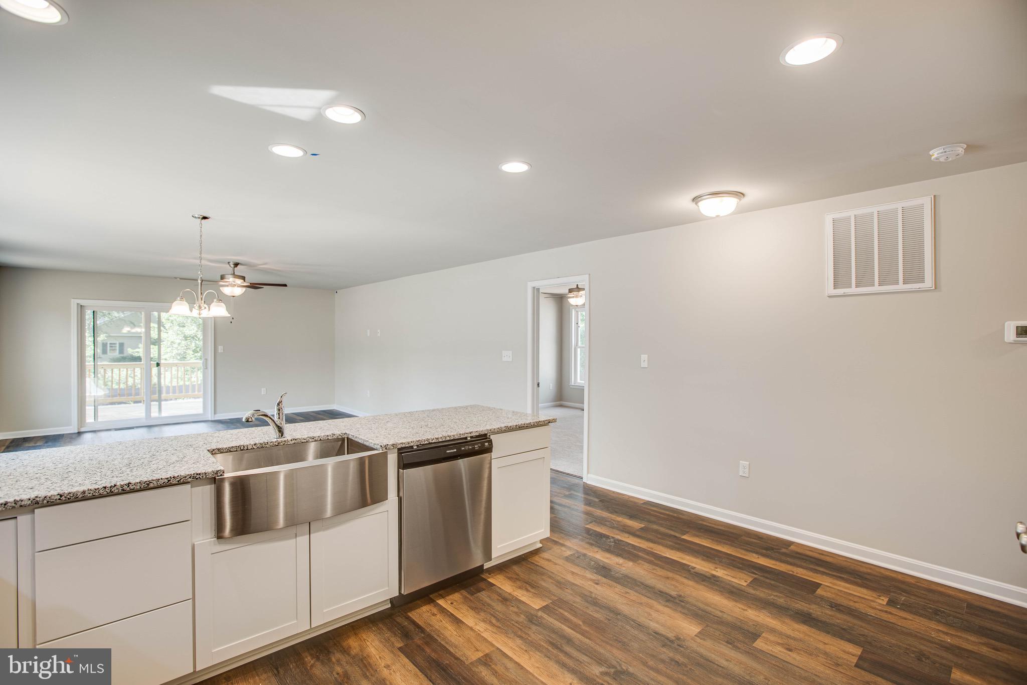 TOWN OF COLONIAL BEACH - Residential