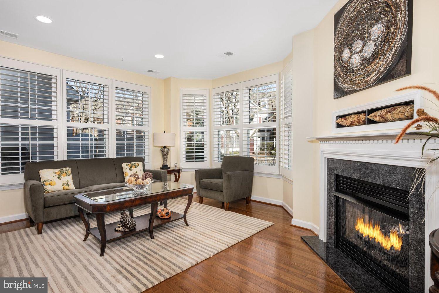 FALLSGROVE - Residential