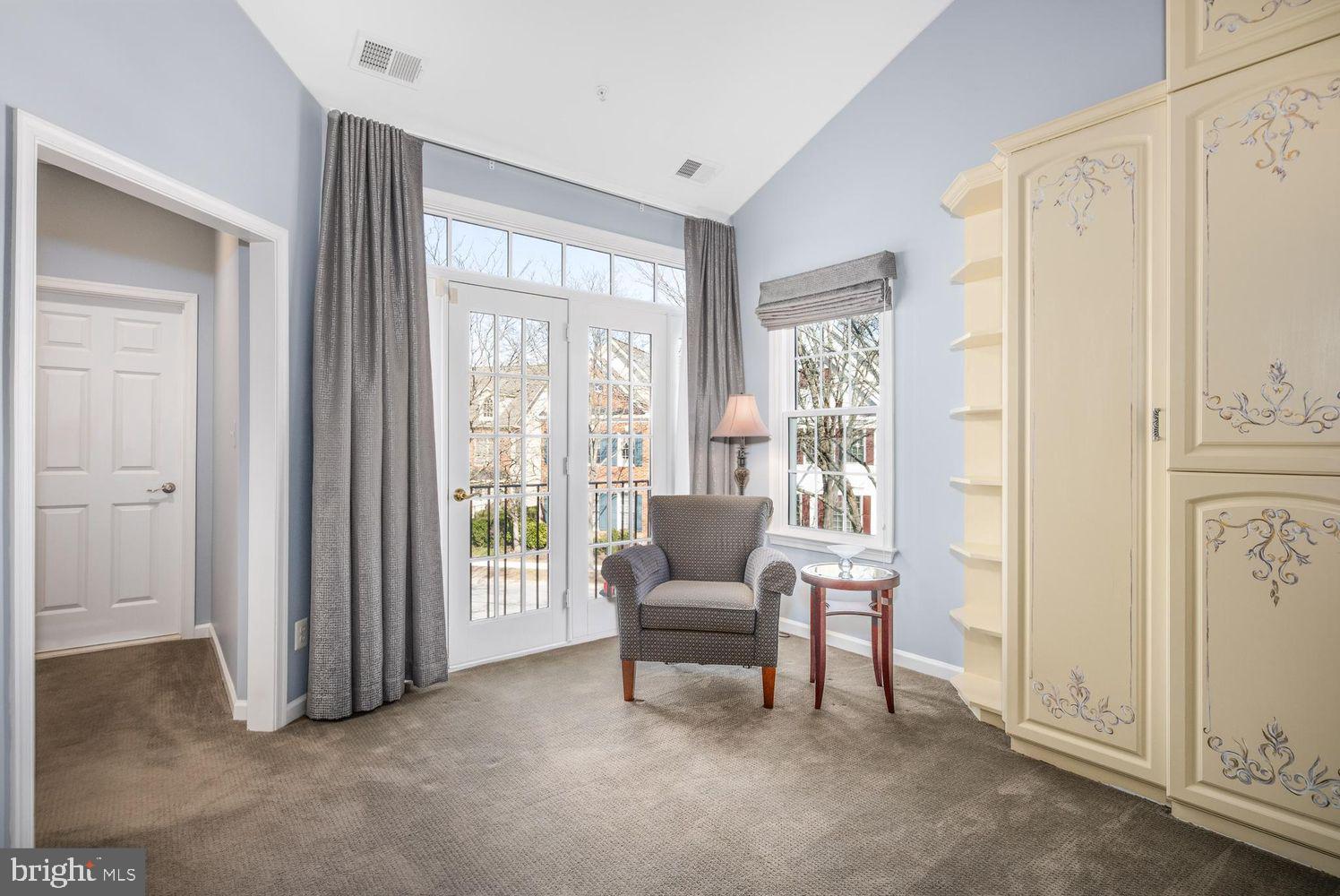 FALLSGROVE - Residential