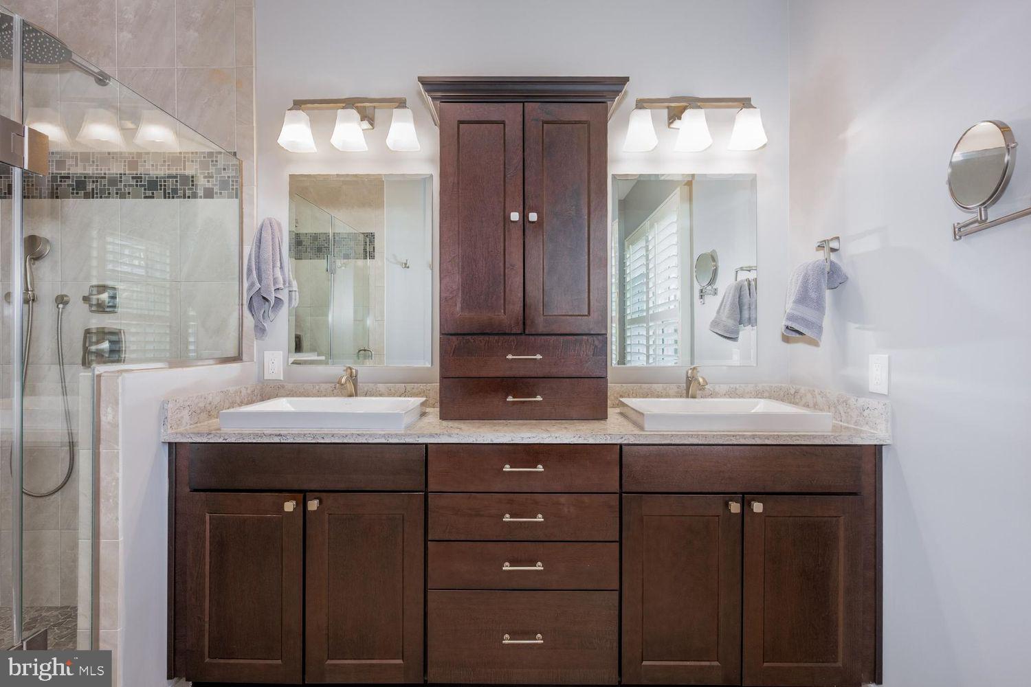 FALLSGROVE - Residential