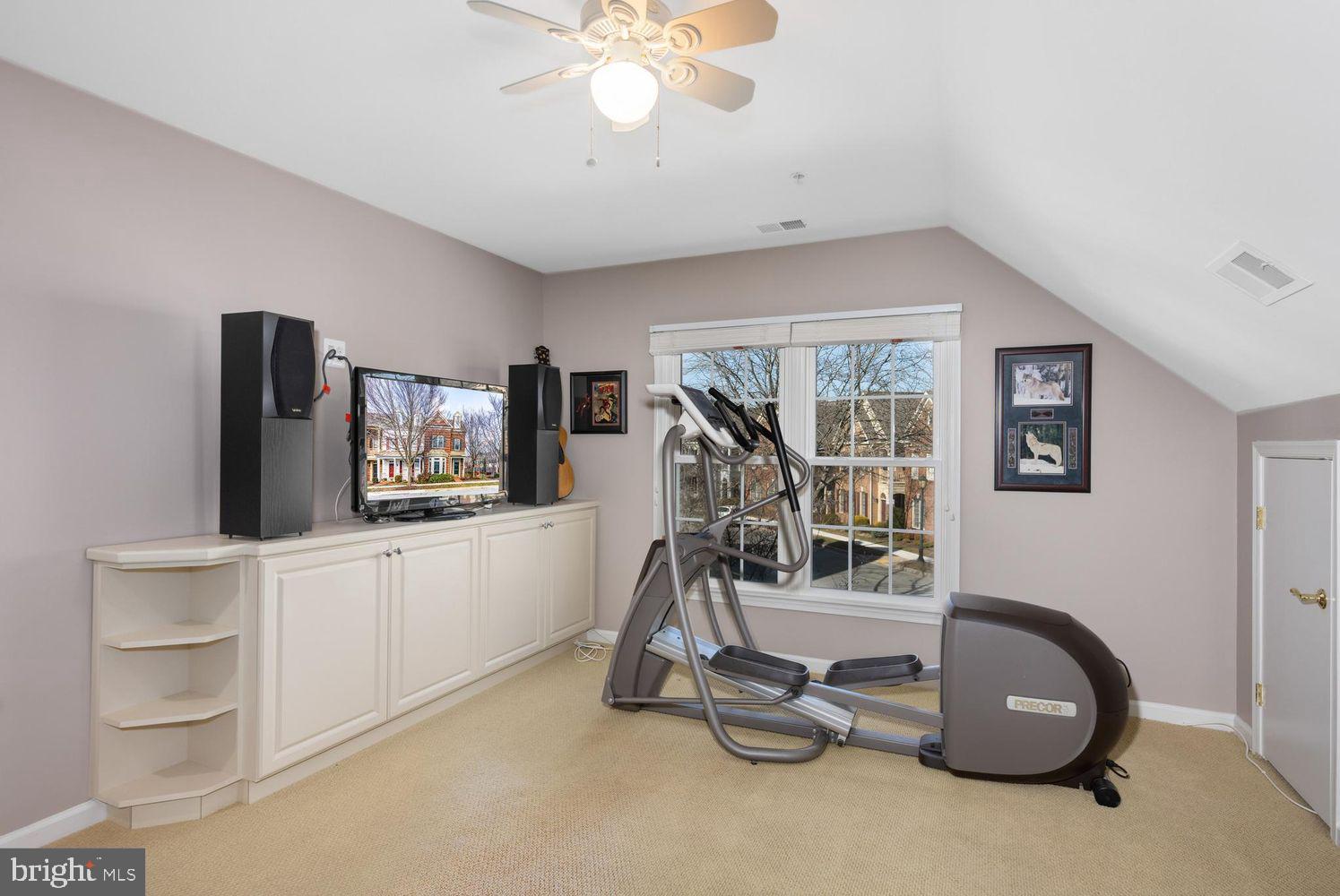 FALLSGROVE - Residential