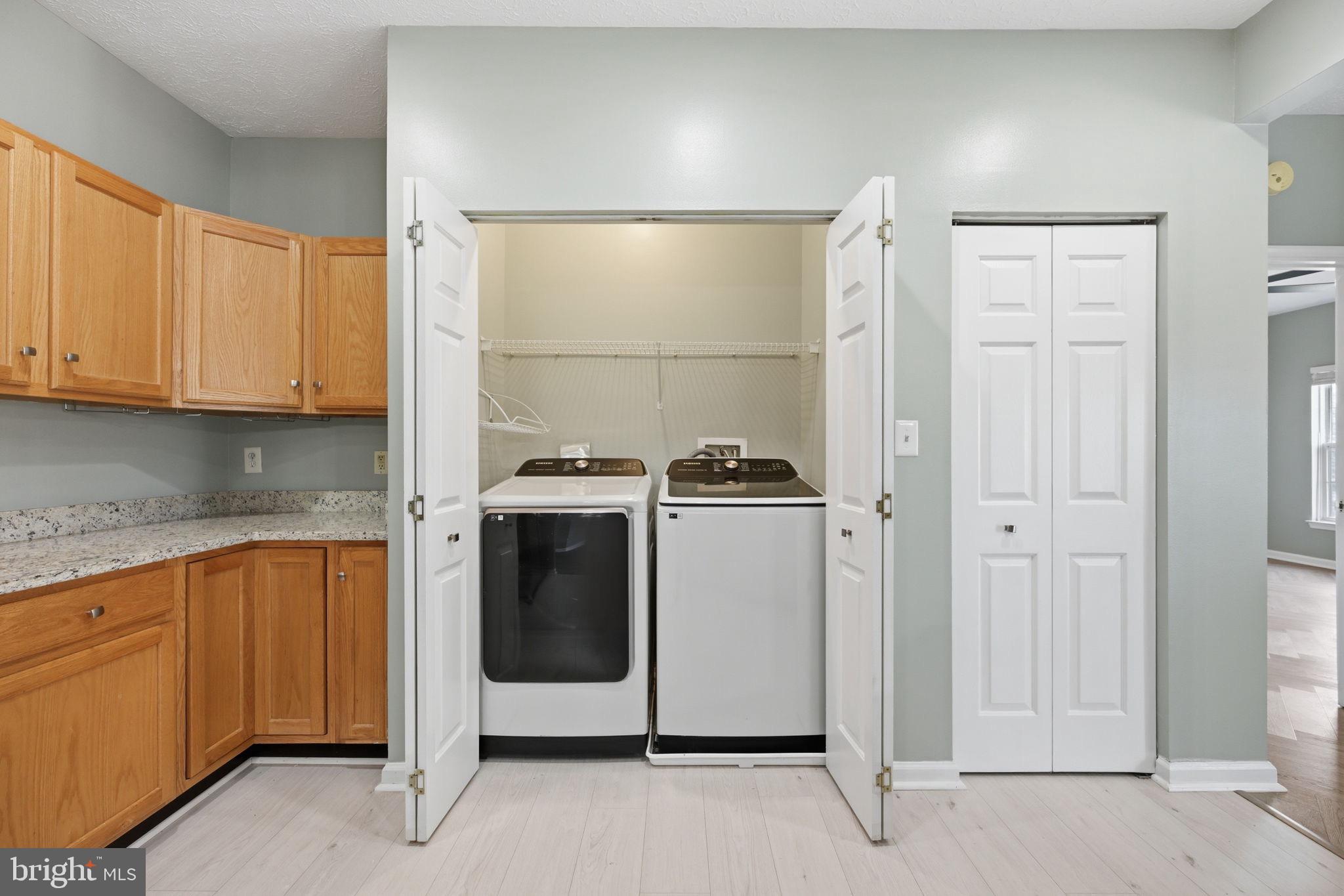 CHESTNUT TERRACE - Residential