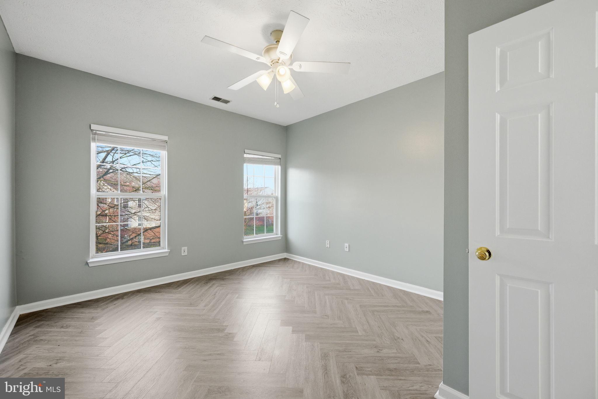 CHESTNUT TERRACE - Residential