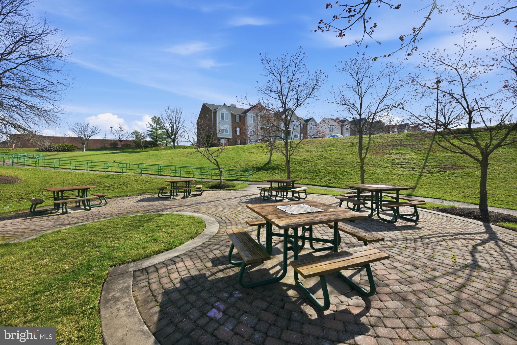 CHESTNUT TERRACE - Residential