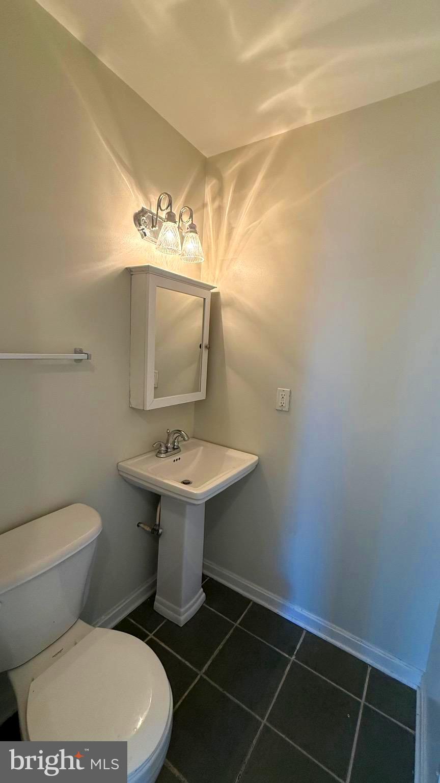 HAMMONDS MILL - Residential