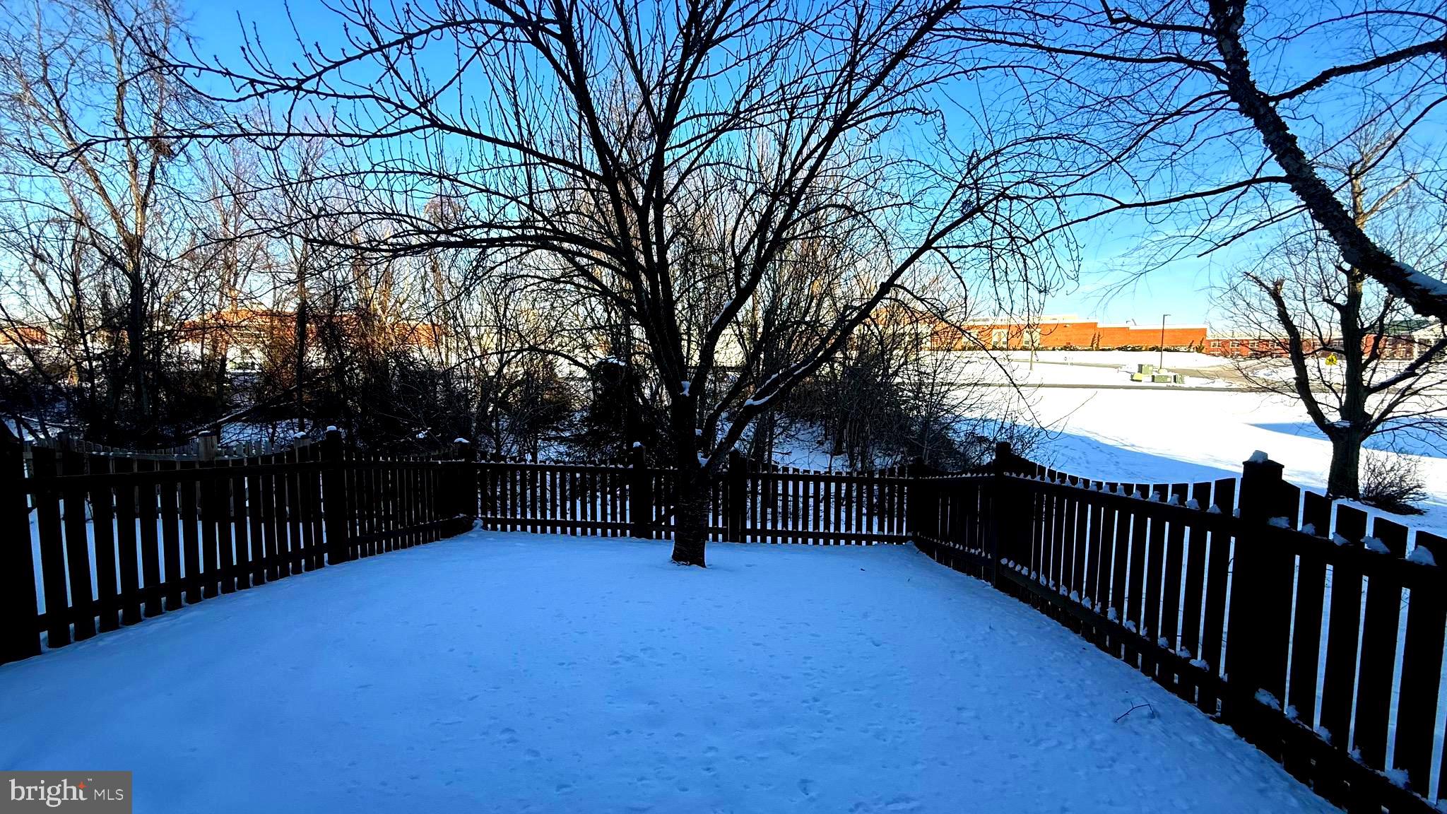 HAMMONDS MILL - Residential