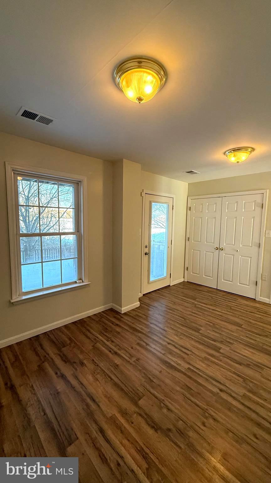 HAMMONDS MILL - Residential