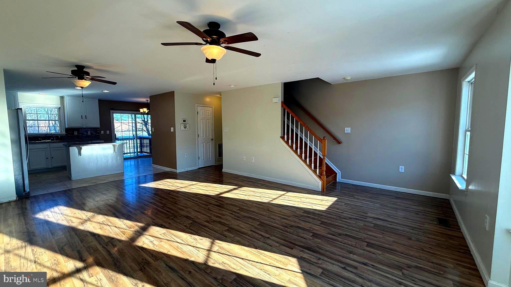 HAMMONDS MILL - Residential