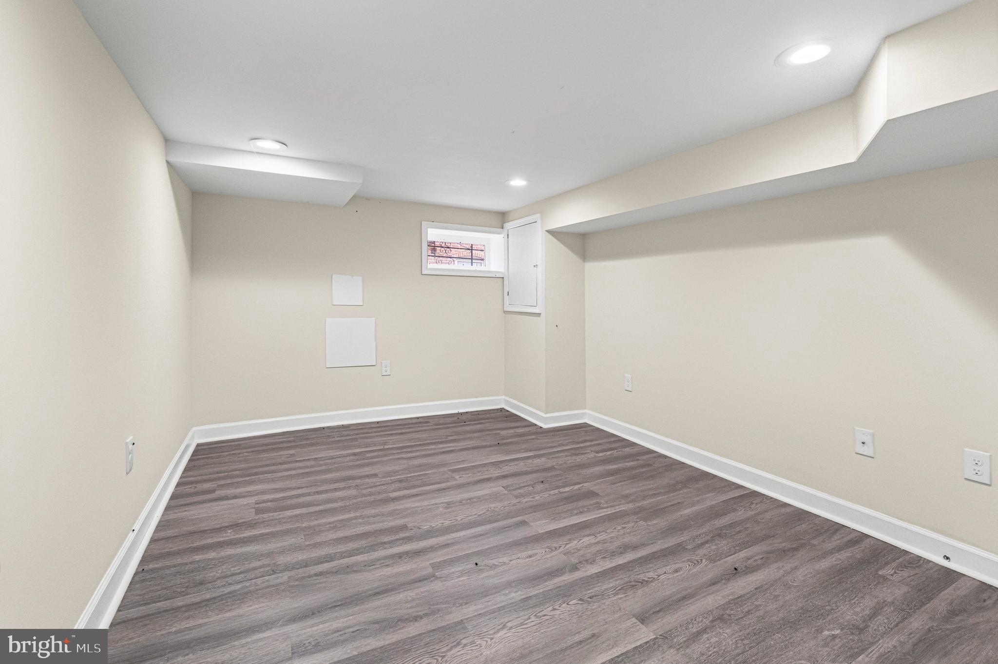 MIDDLE EAST - Residential