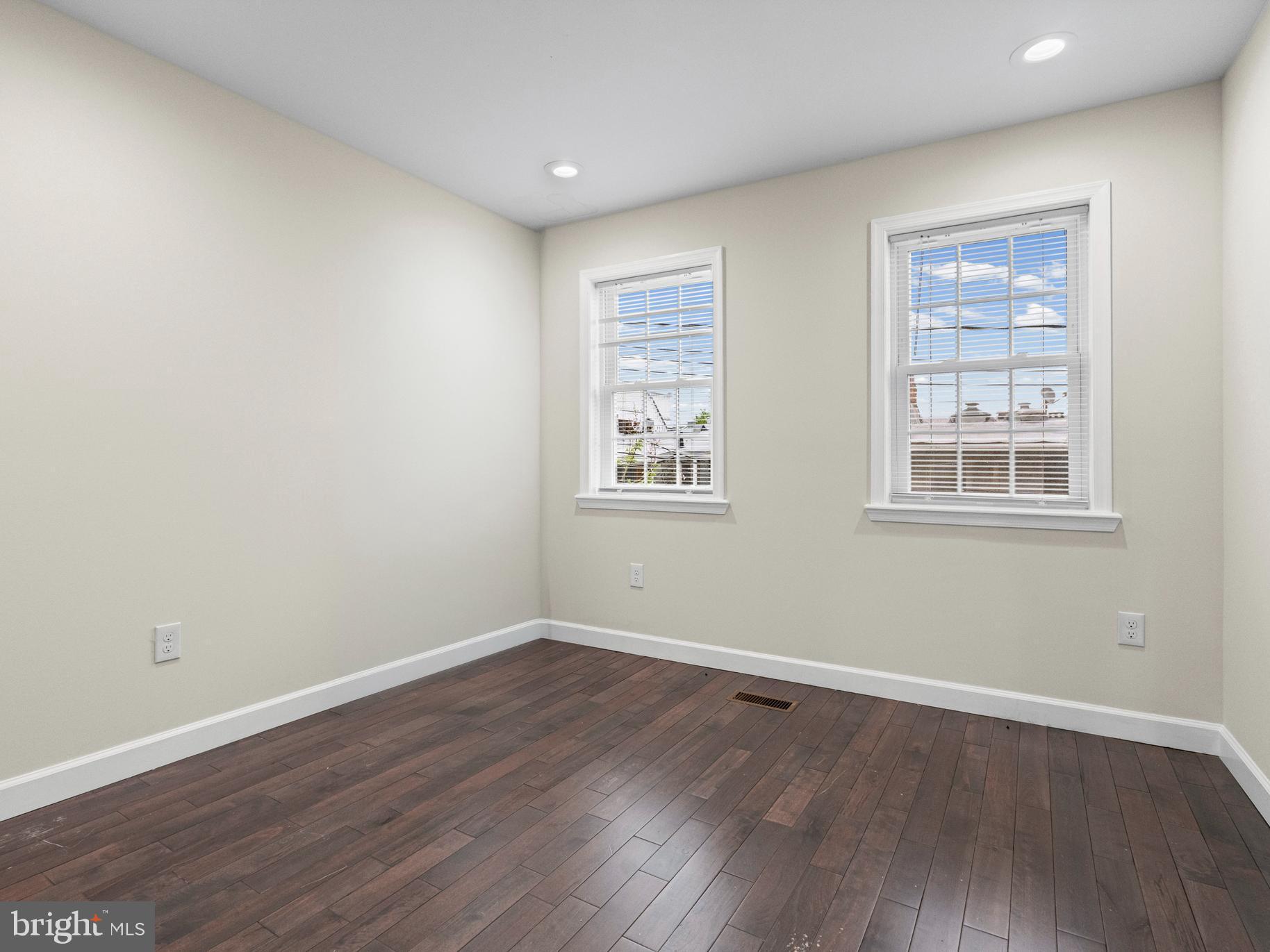 MIDDLE EAST - Residential