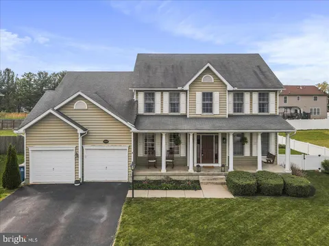 13518 Essex Drive, Hagerstown, MD MLS: MDWA2028476
