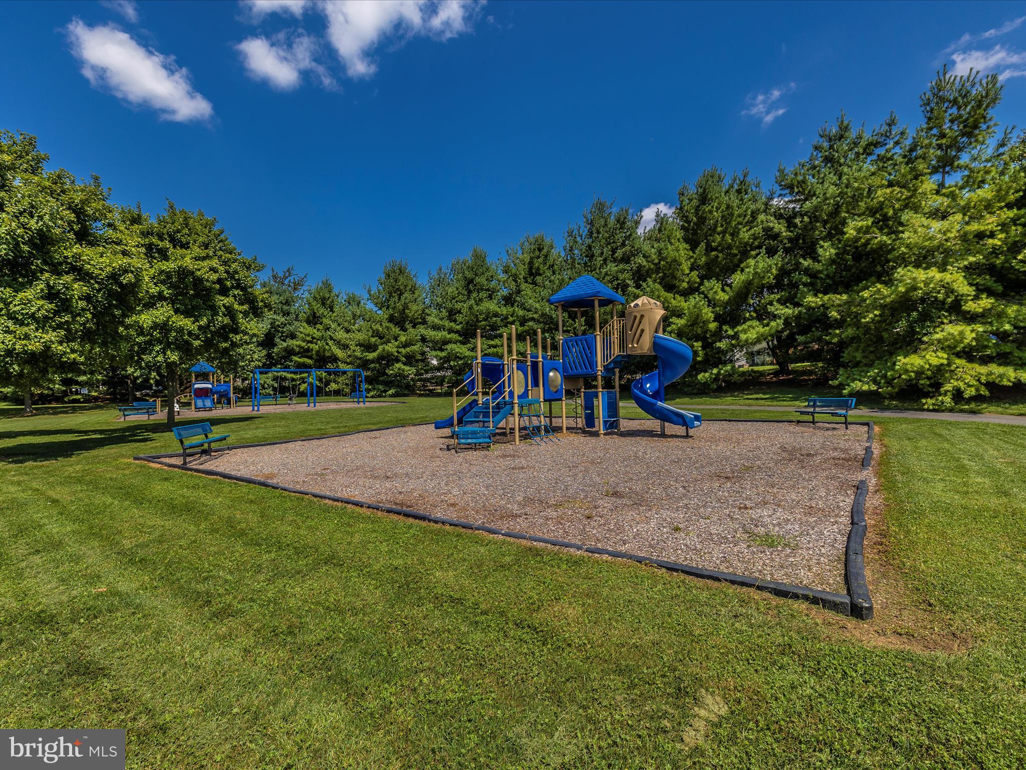 FREDERICKTOWNE VILLAGE - Residential