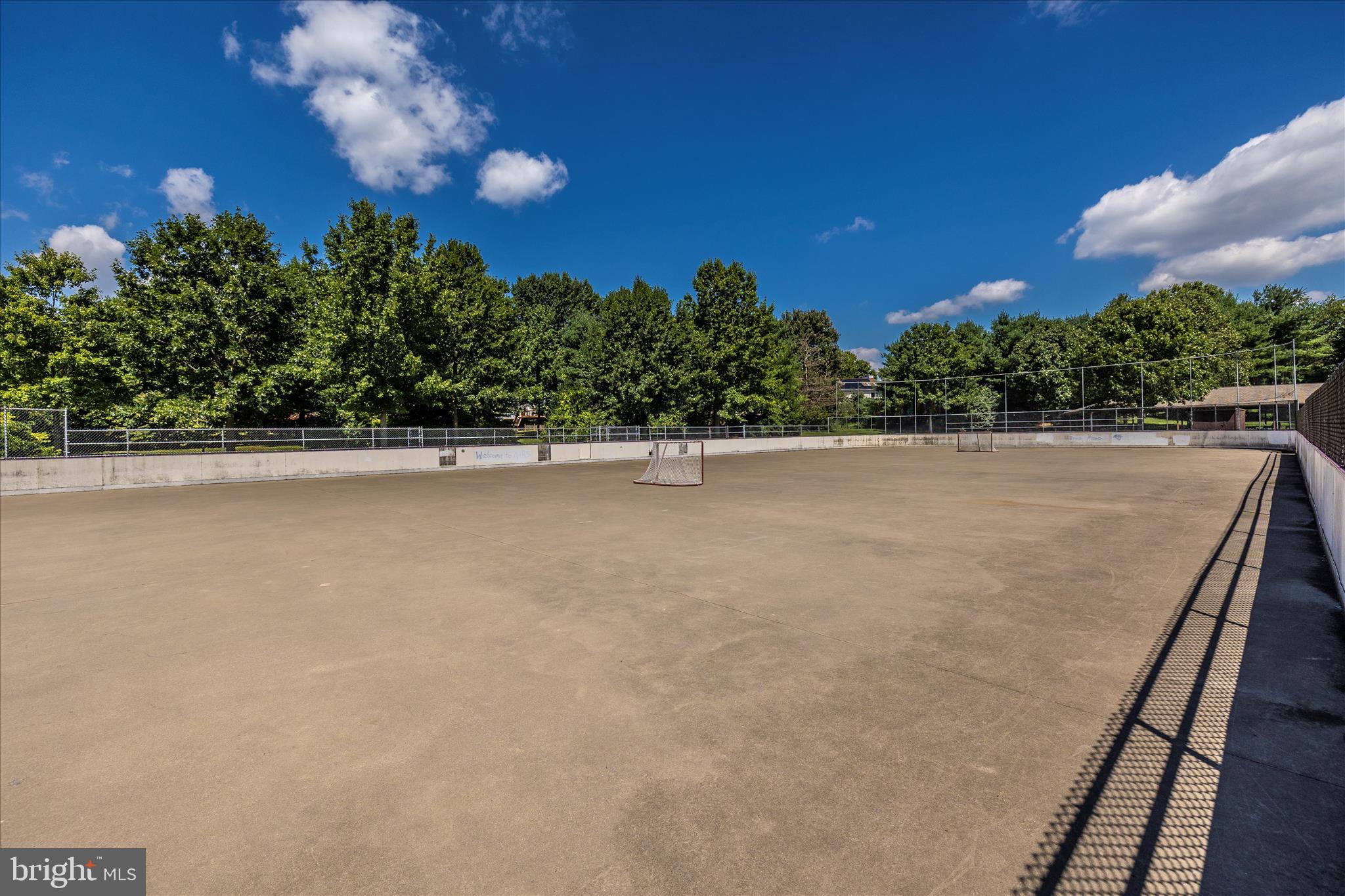 FREDERICKTOWNE VILLAGE - Residential