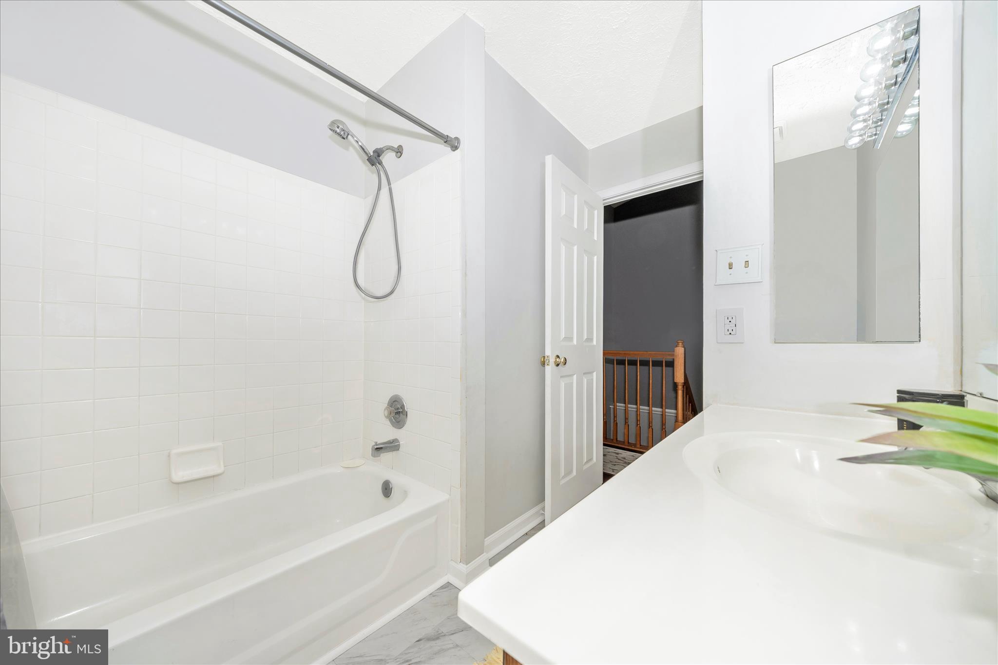 FREDERICKTOWNE VILLAGE - Residential