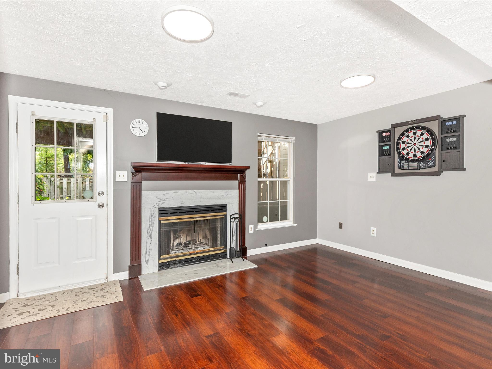 FREDERICKTOWNE VILLAGE - Residential