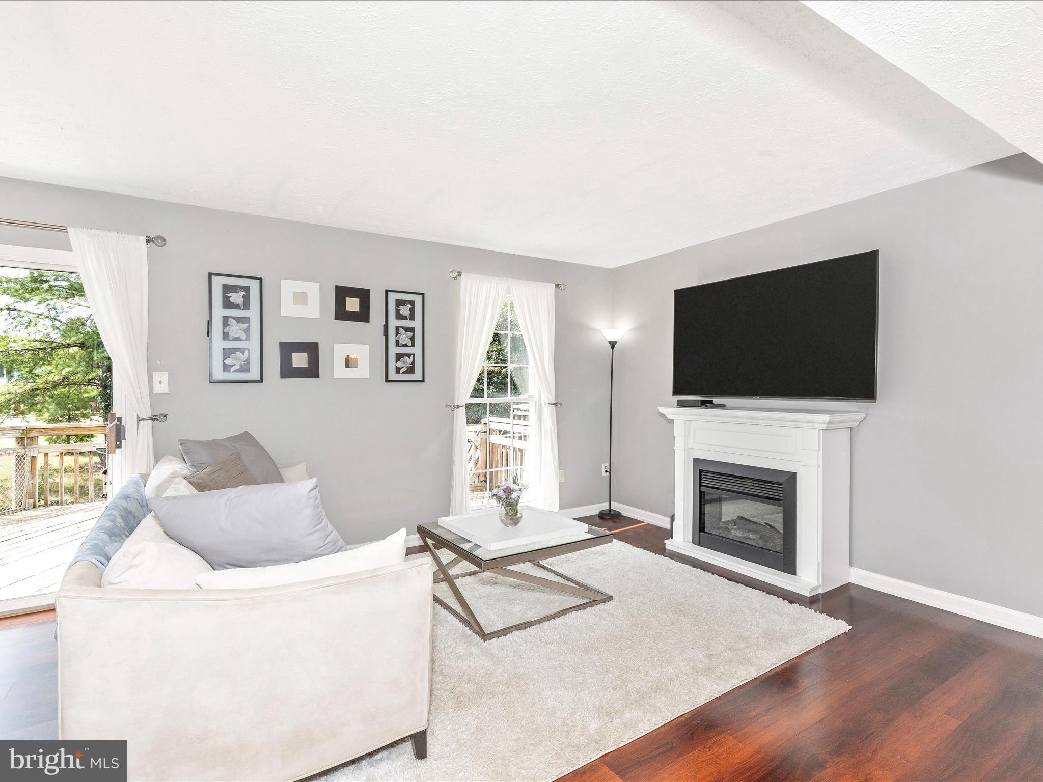 FREDERICKTOWNE VILLAGE - Residential