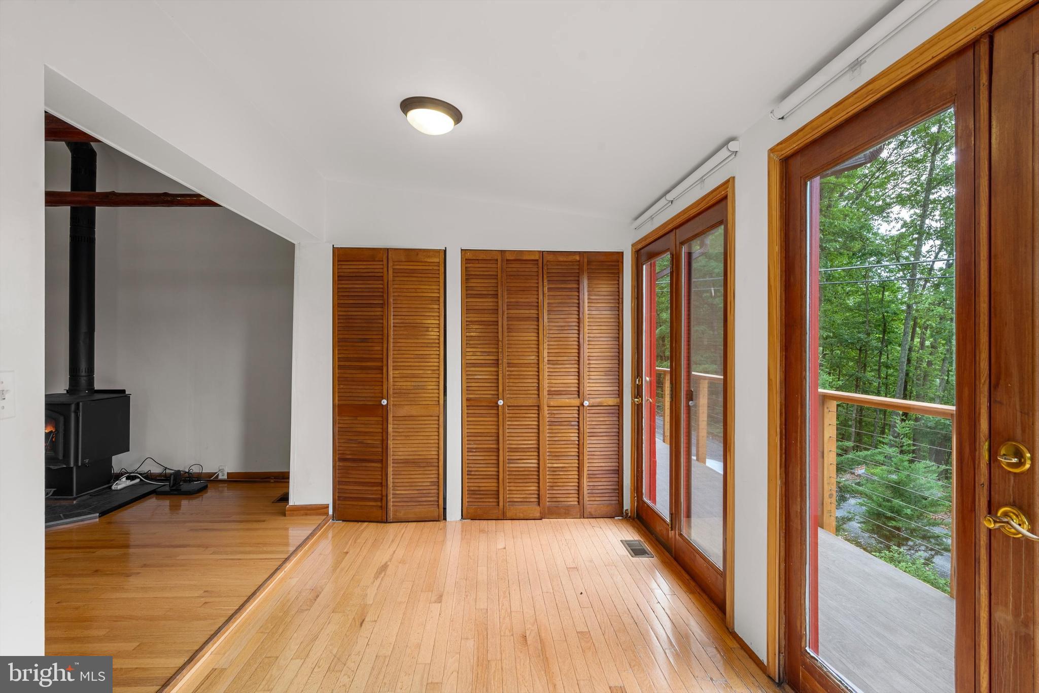 SHANNONDALE - Residential