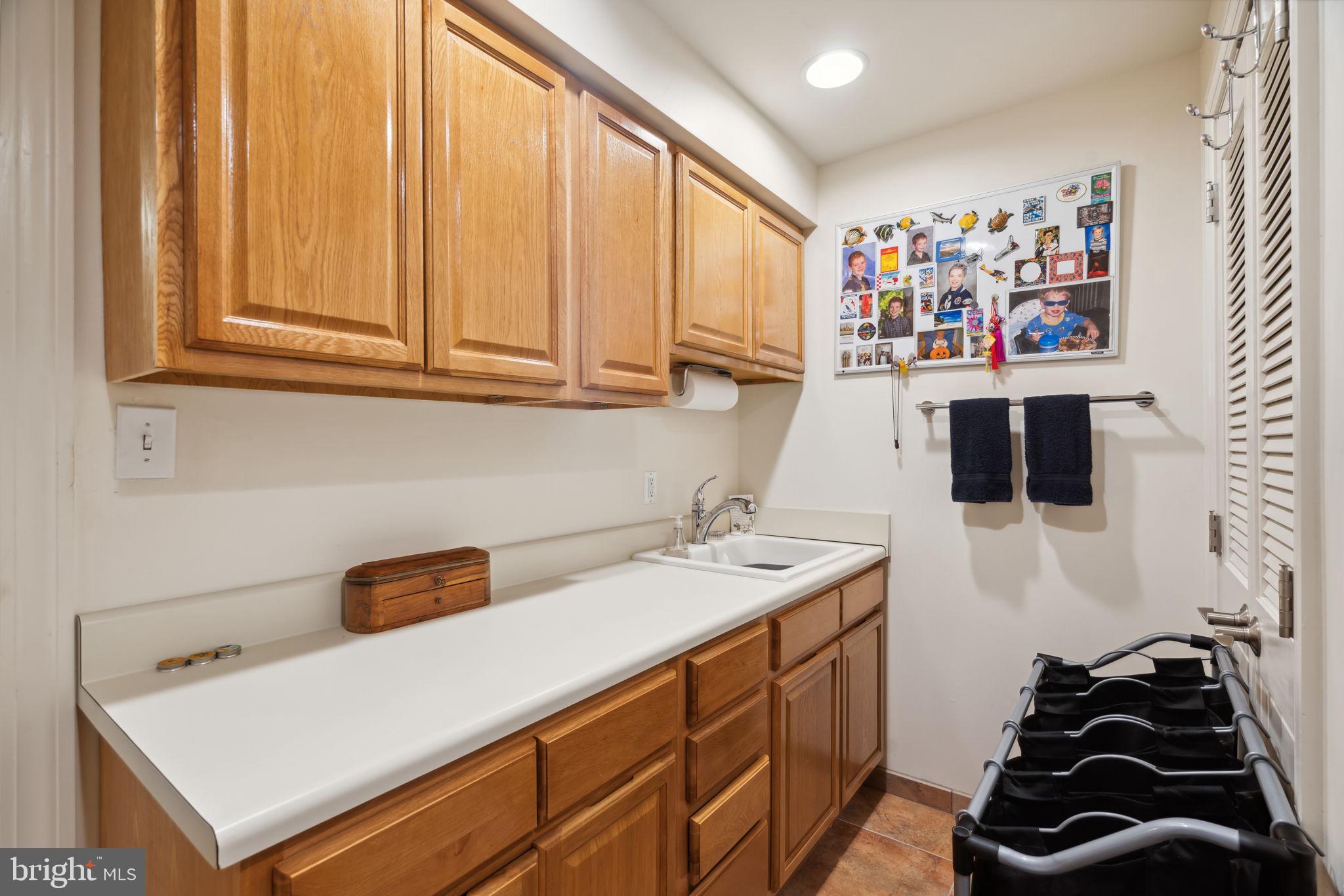 ART MUSEUM AREA - Residential