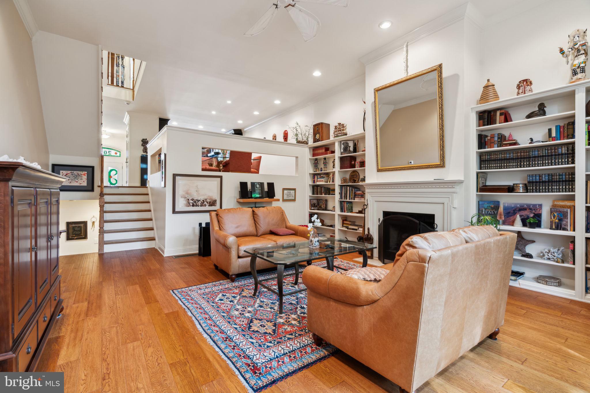 ART MUSEUM AREA - Residential