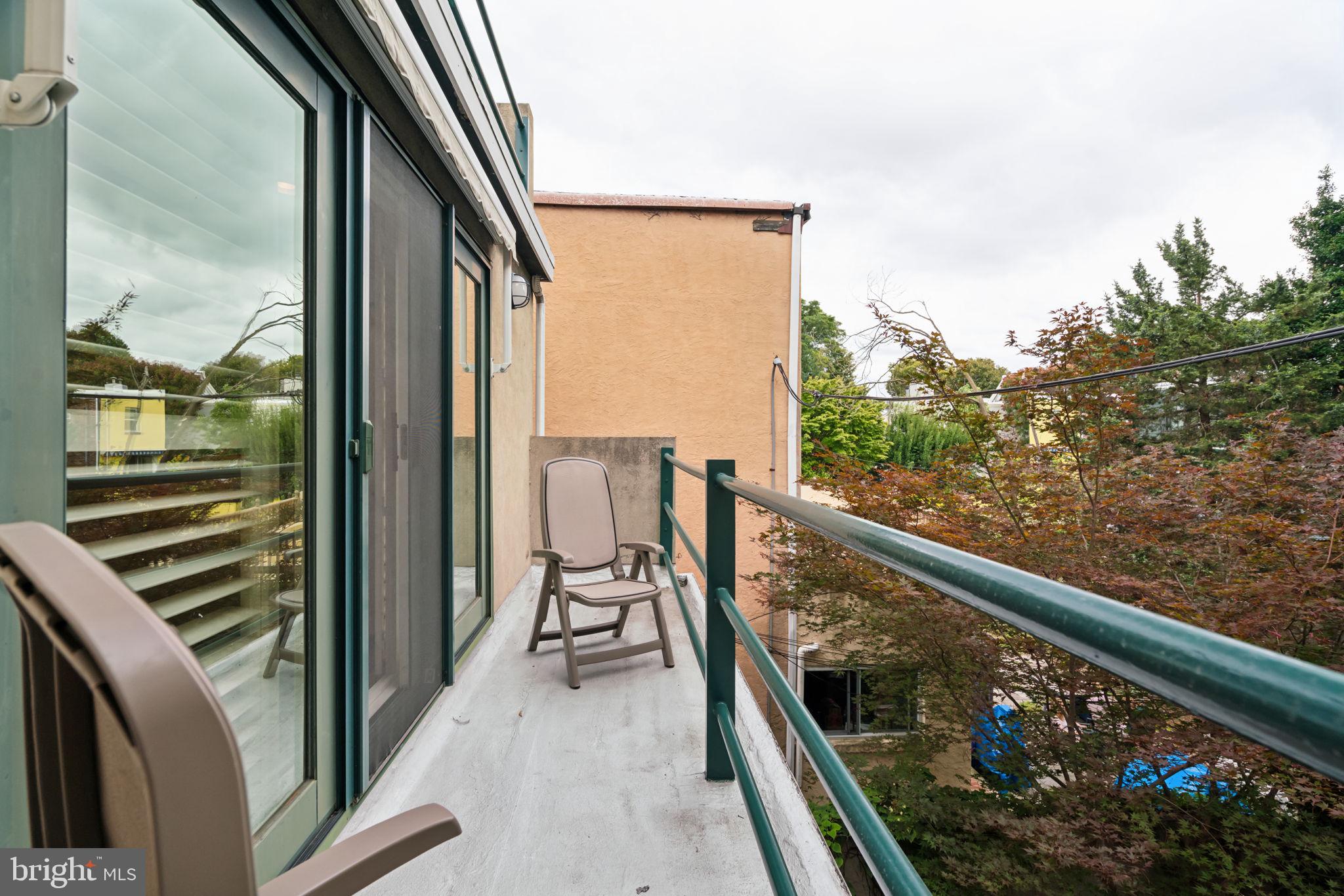 ART MUSEUM AREA - Residential