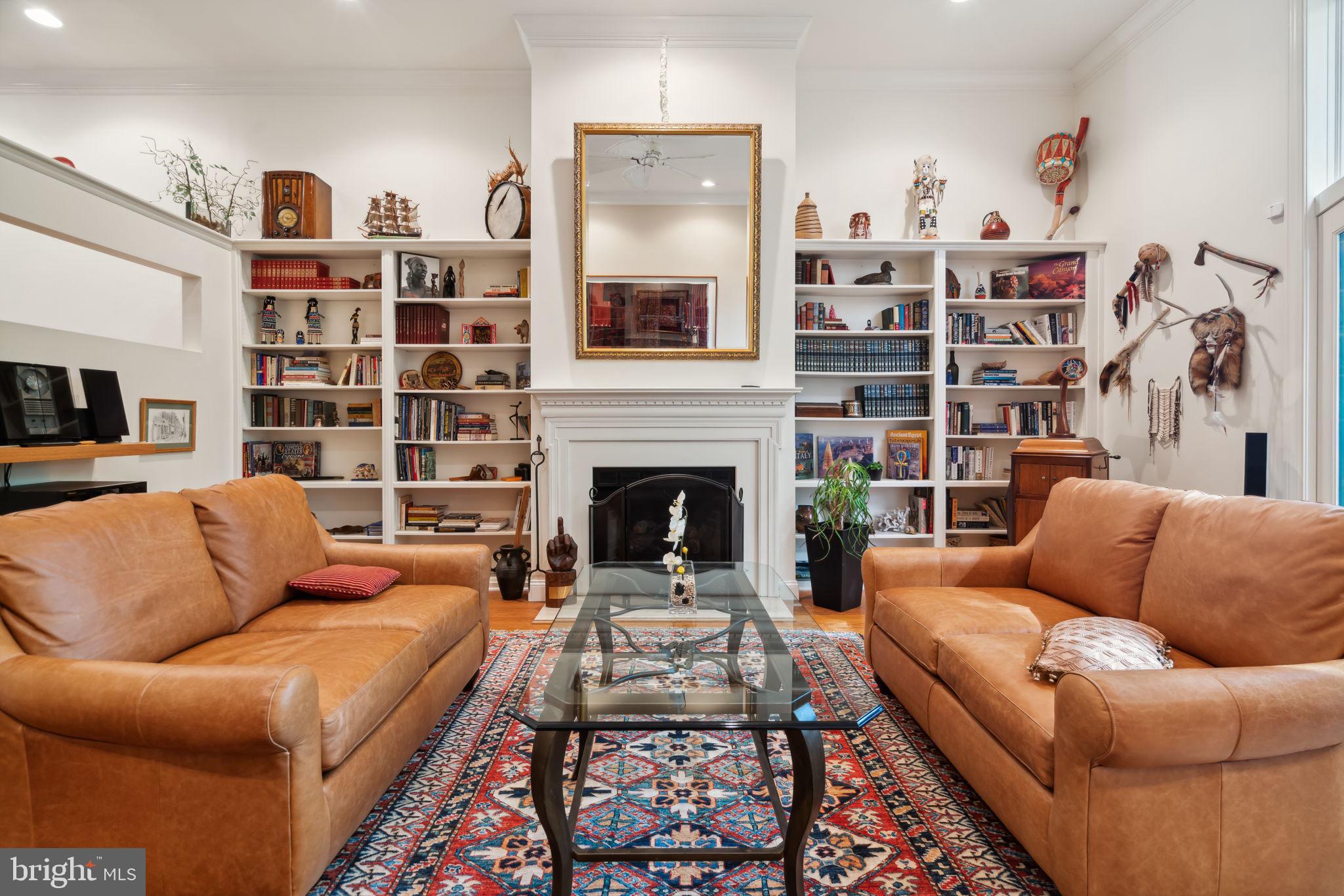 ART MUSEUM AREA - Residential