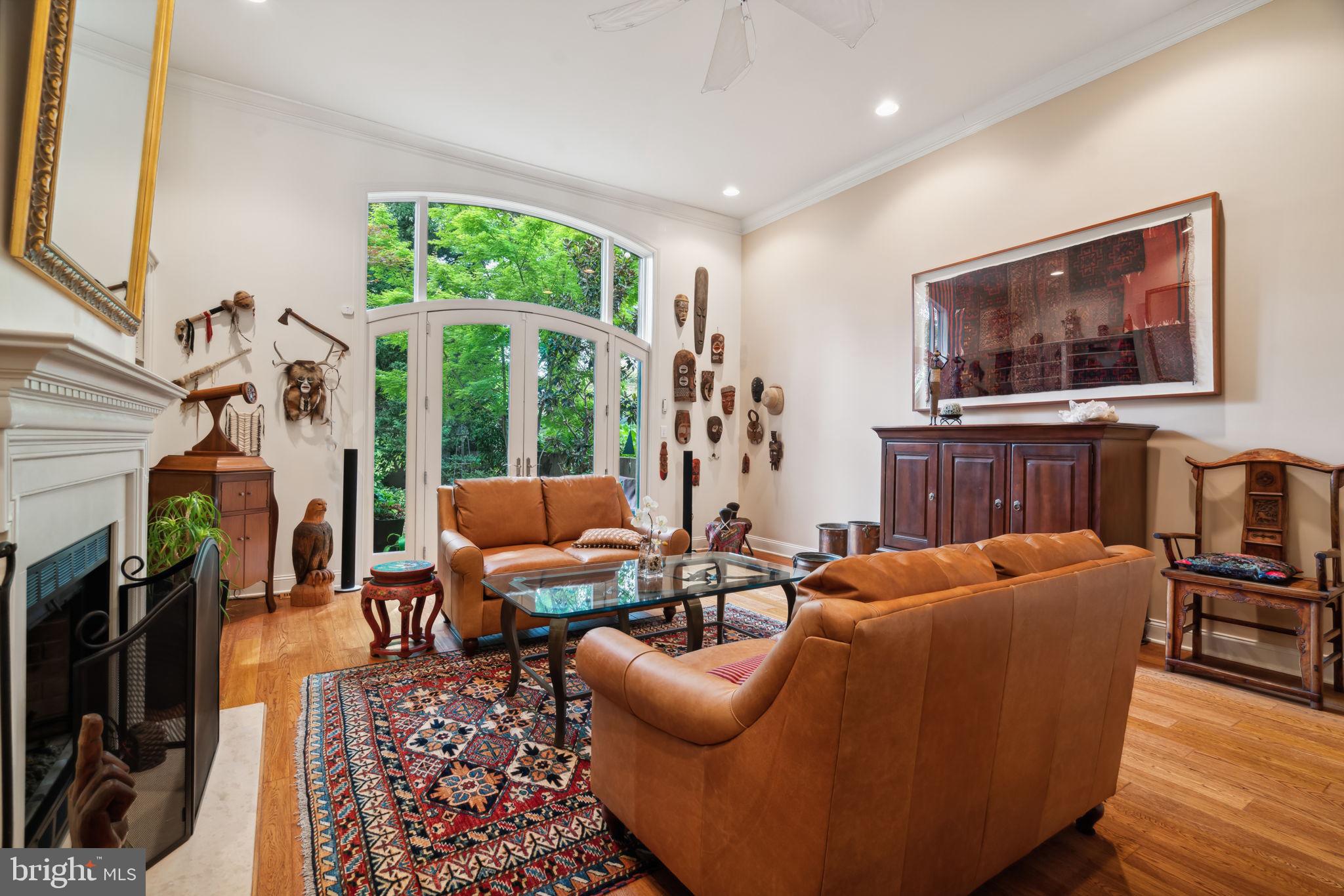 ART MUSEUM AREA - Residential