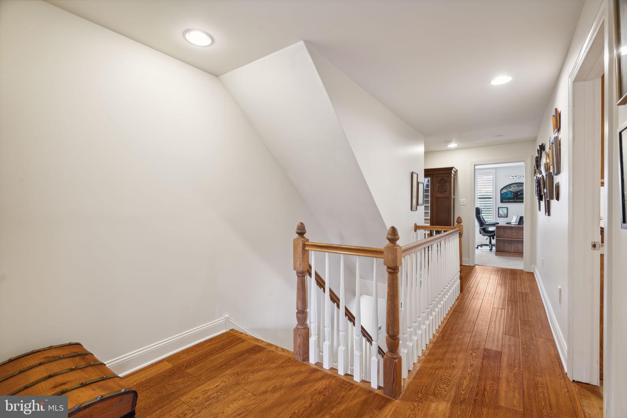 ART MUSEUM AREA - Residential