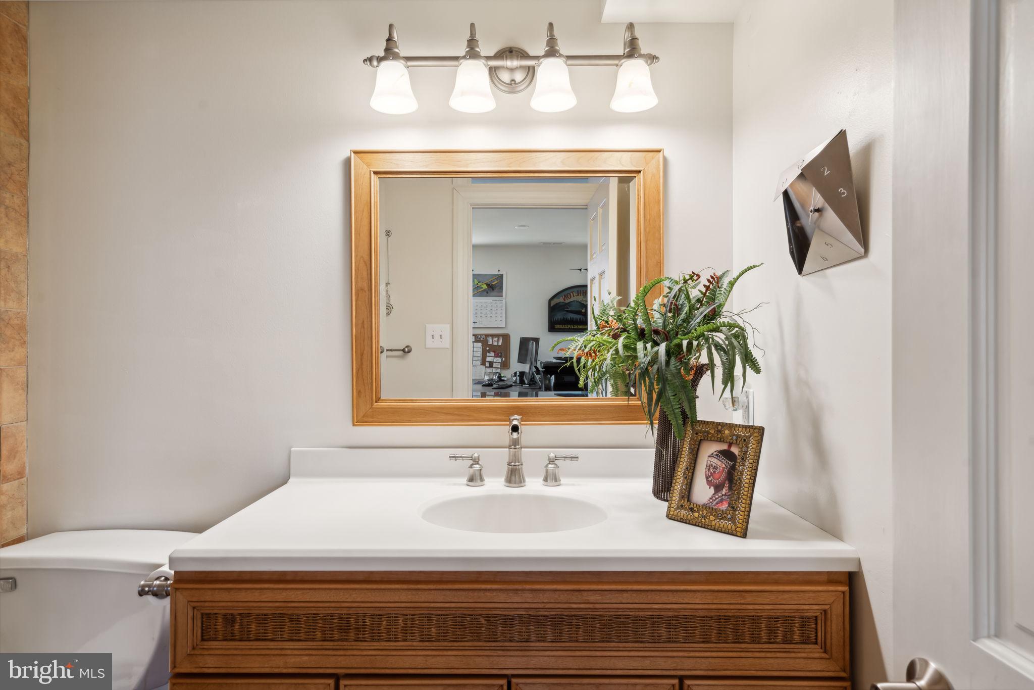 ART MUSEUM AREA - Residential