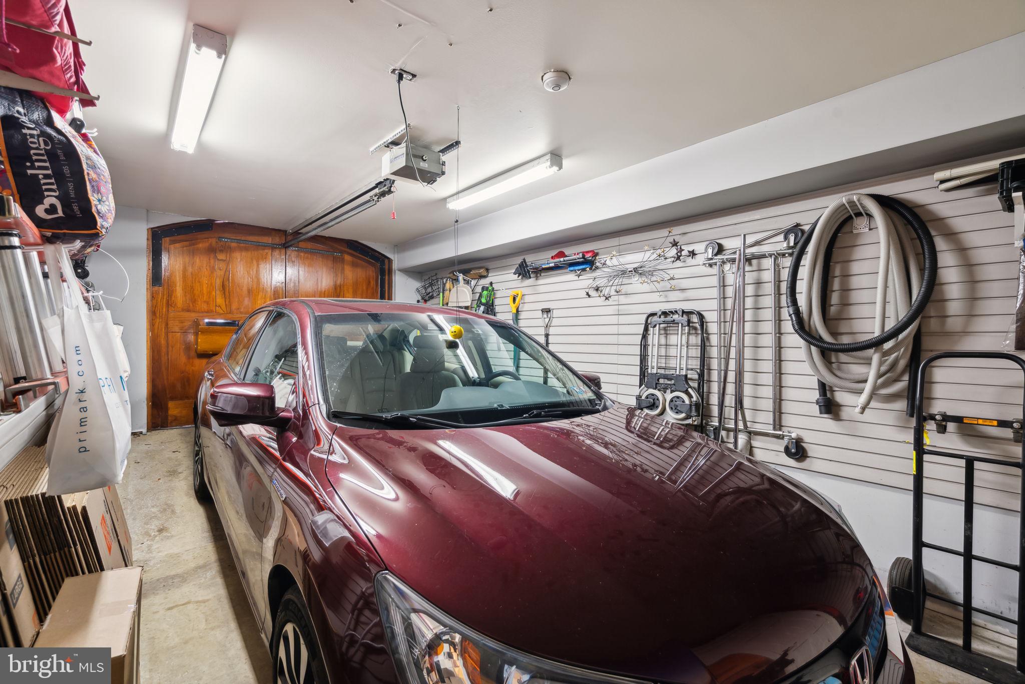 ART MUSEUM AREA - Residential