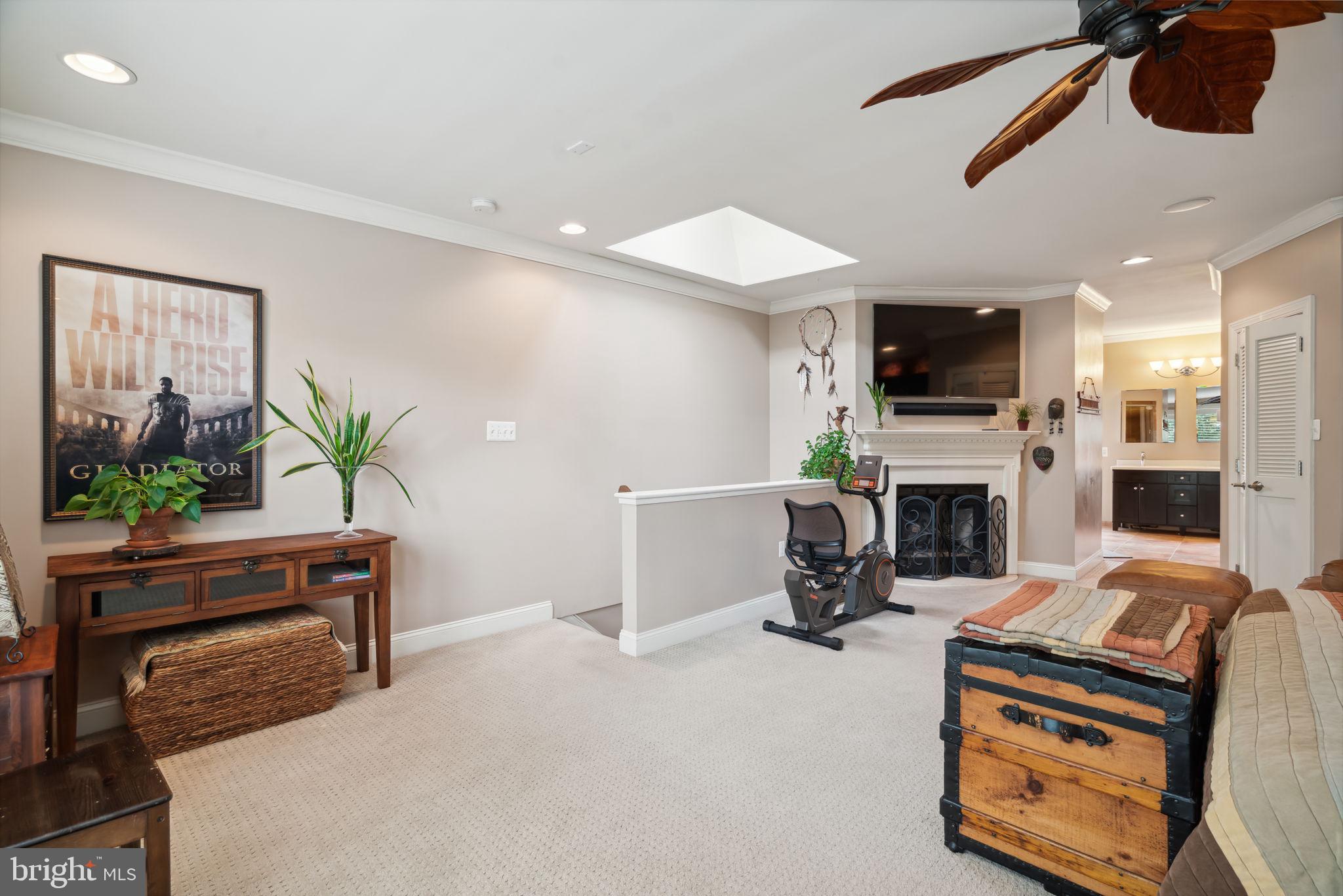 ART MUSEUM AREA - Residential