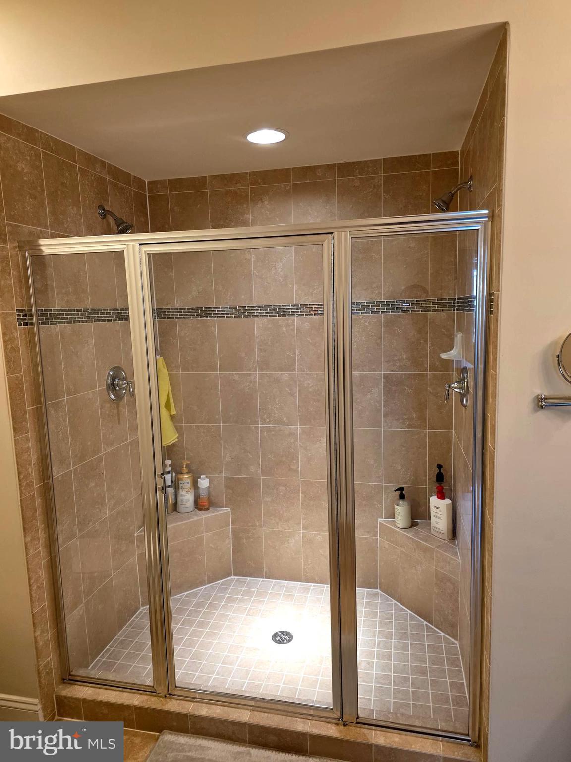 PARKLANDS AT WATKINS MILL - Residential