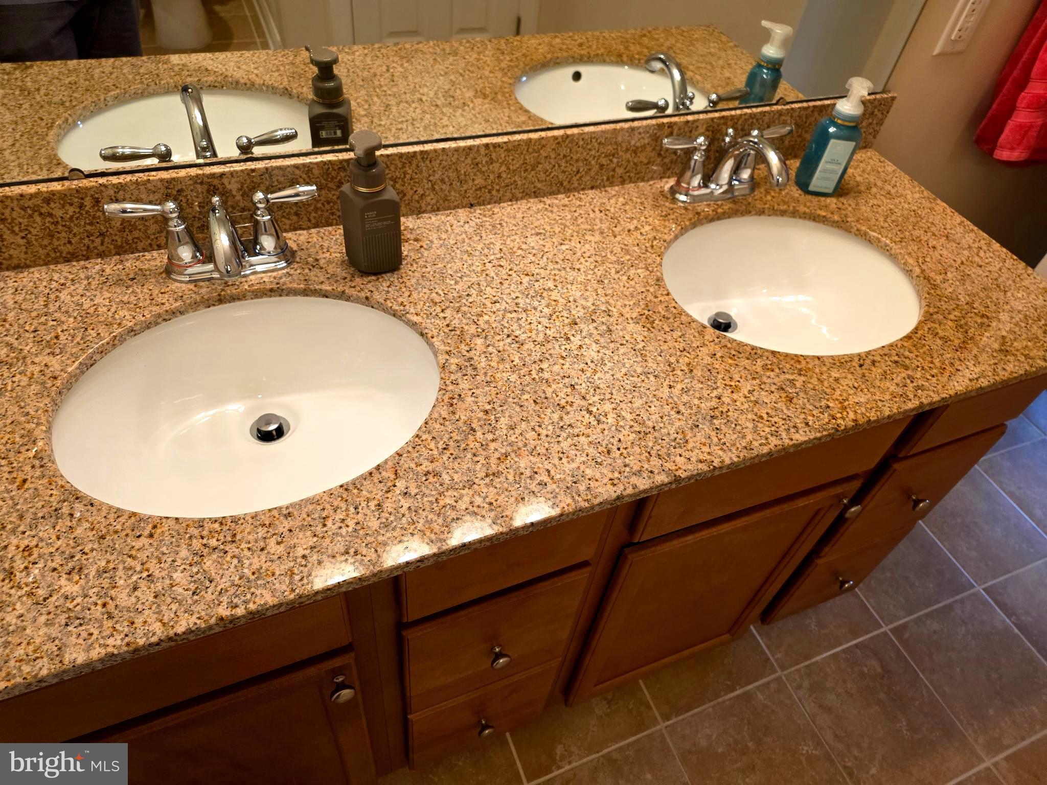 PARKLANDS AT WATKINS MILL - Residential