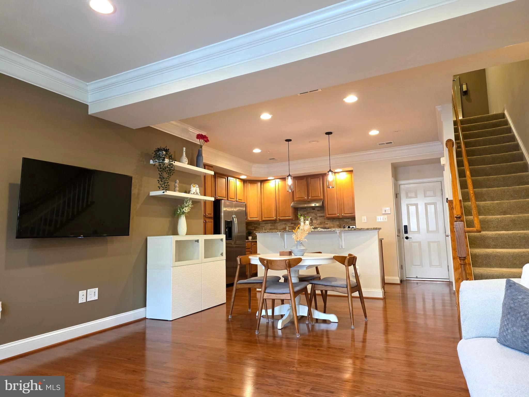 357 COMMUNITY CENTER AVENUE 357