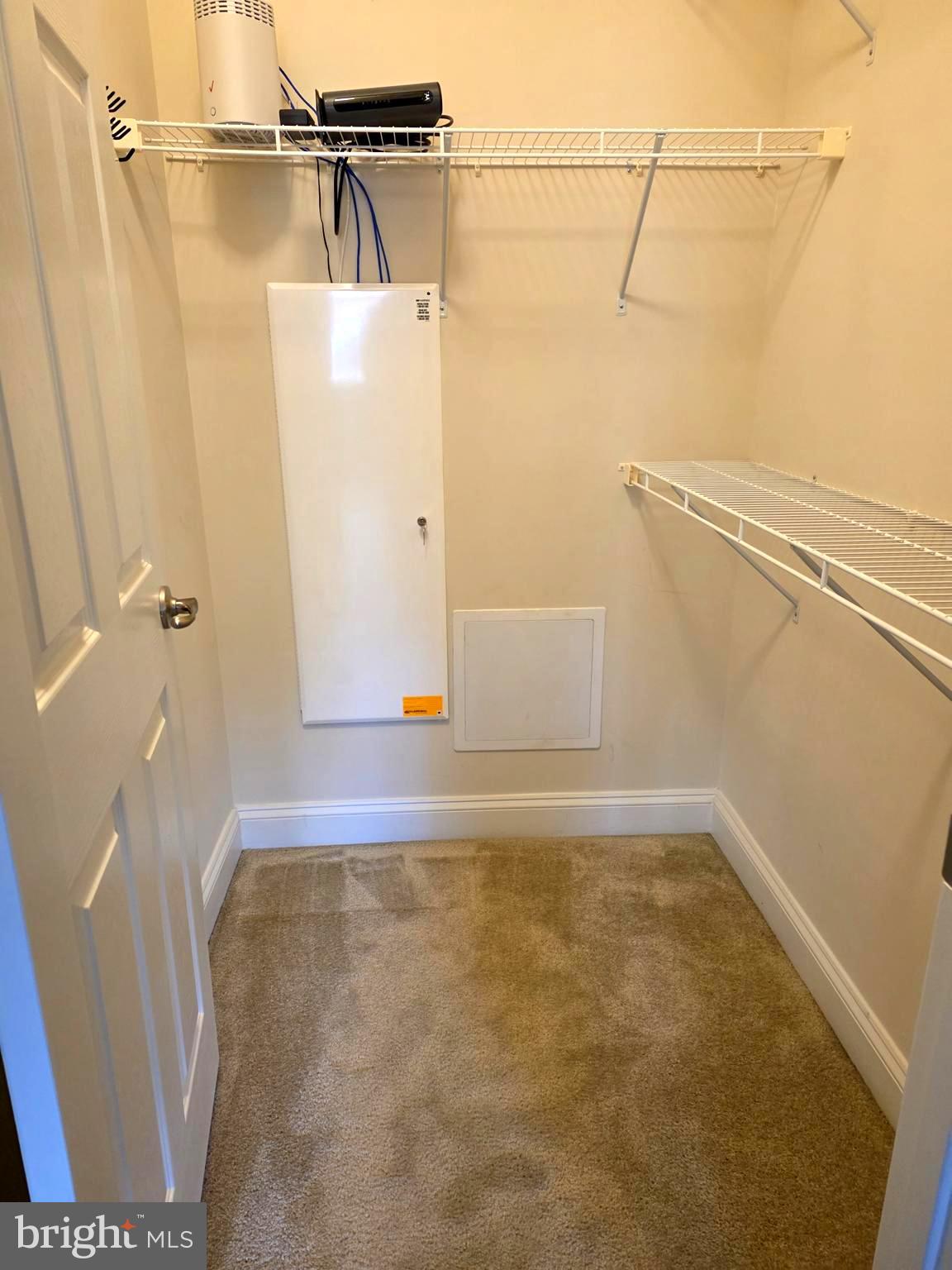 PARKLANDS AT WATKINS MILL - Residential