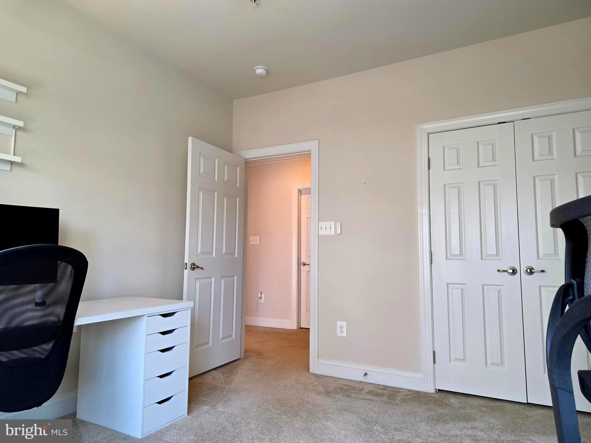 PARKLANDS AT WATKINS MILL - Residential