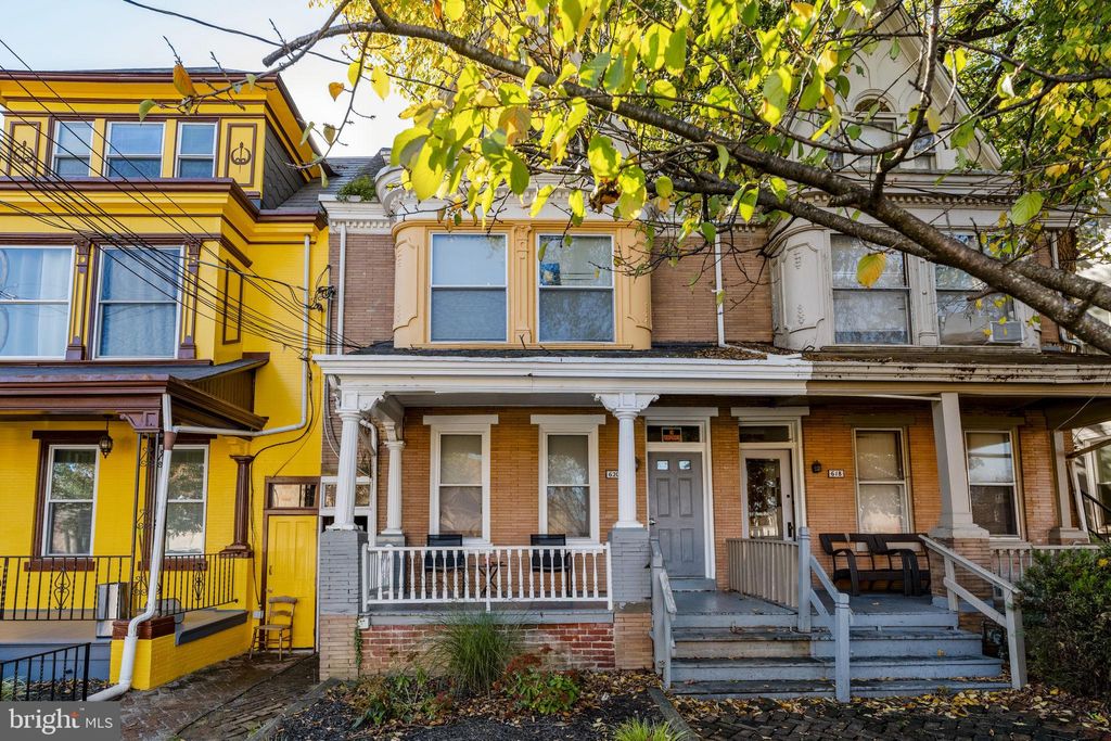 Photo of 620 E King Street, LANCASTER, PA 17602 (MLS # PALA2077966)