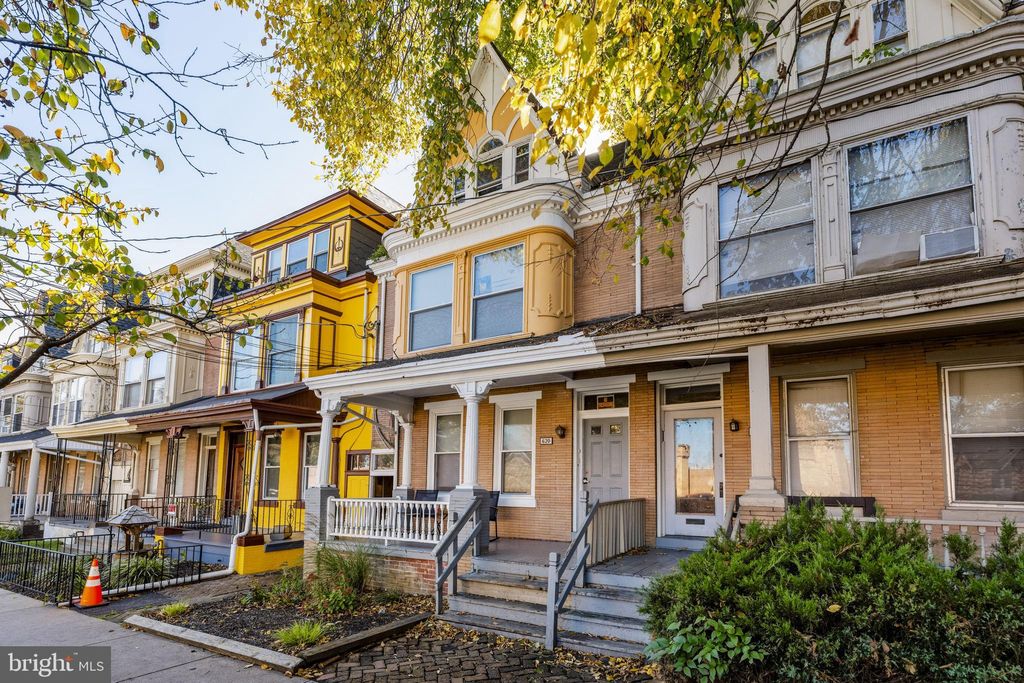 Photo of 620 E King Street, LANCASTER, PA 17602 (MLS # PALA2077966)