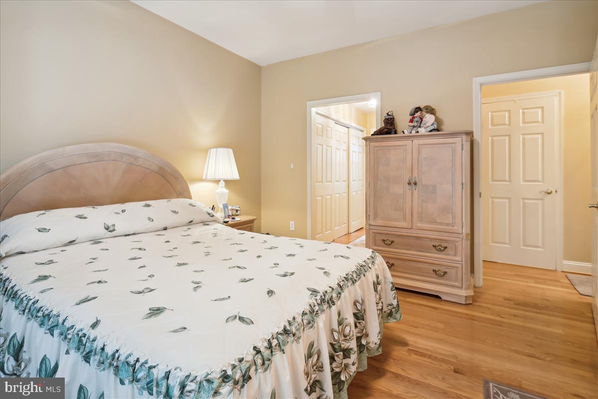 WATERFORD COMMON - Residential