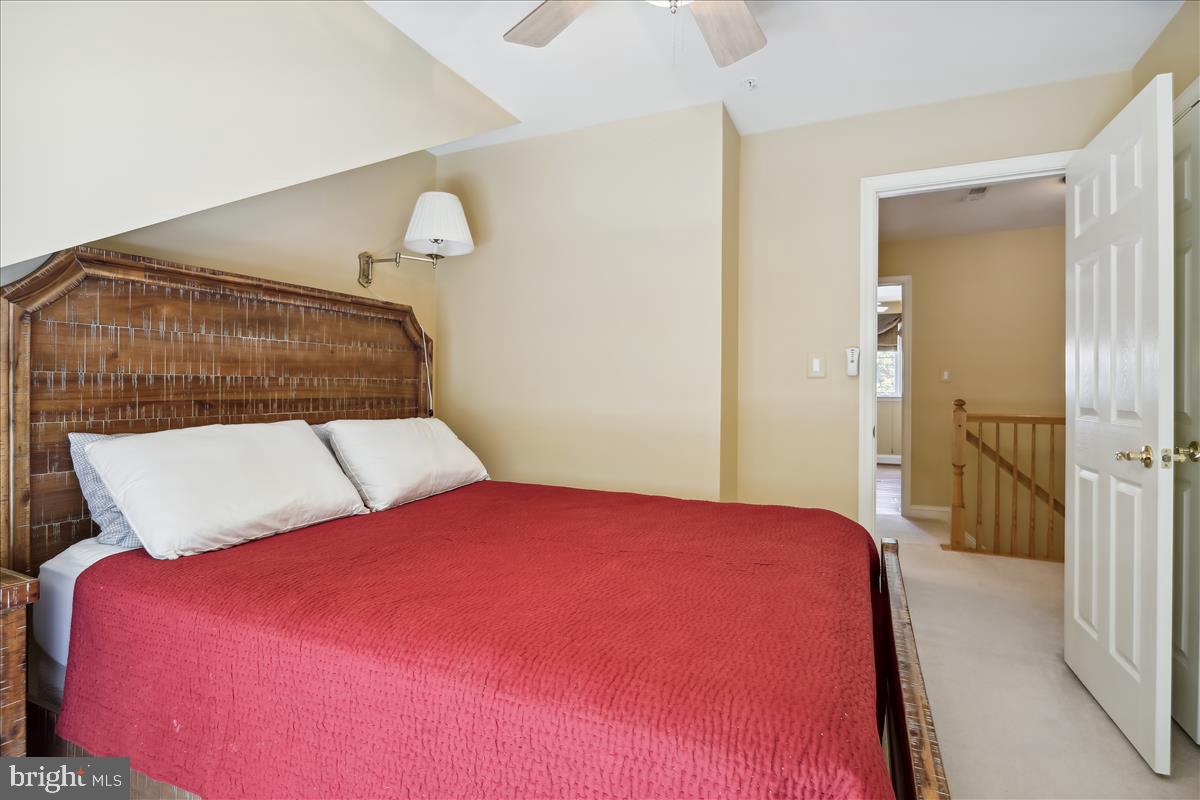 WATERFORD COMMON - Residential