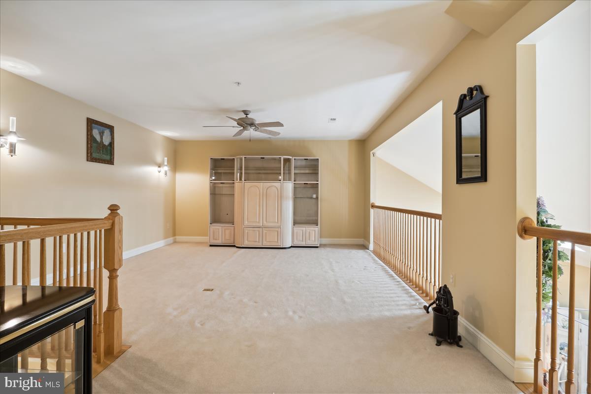 WATERFORD COMMON - Residential