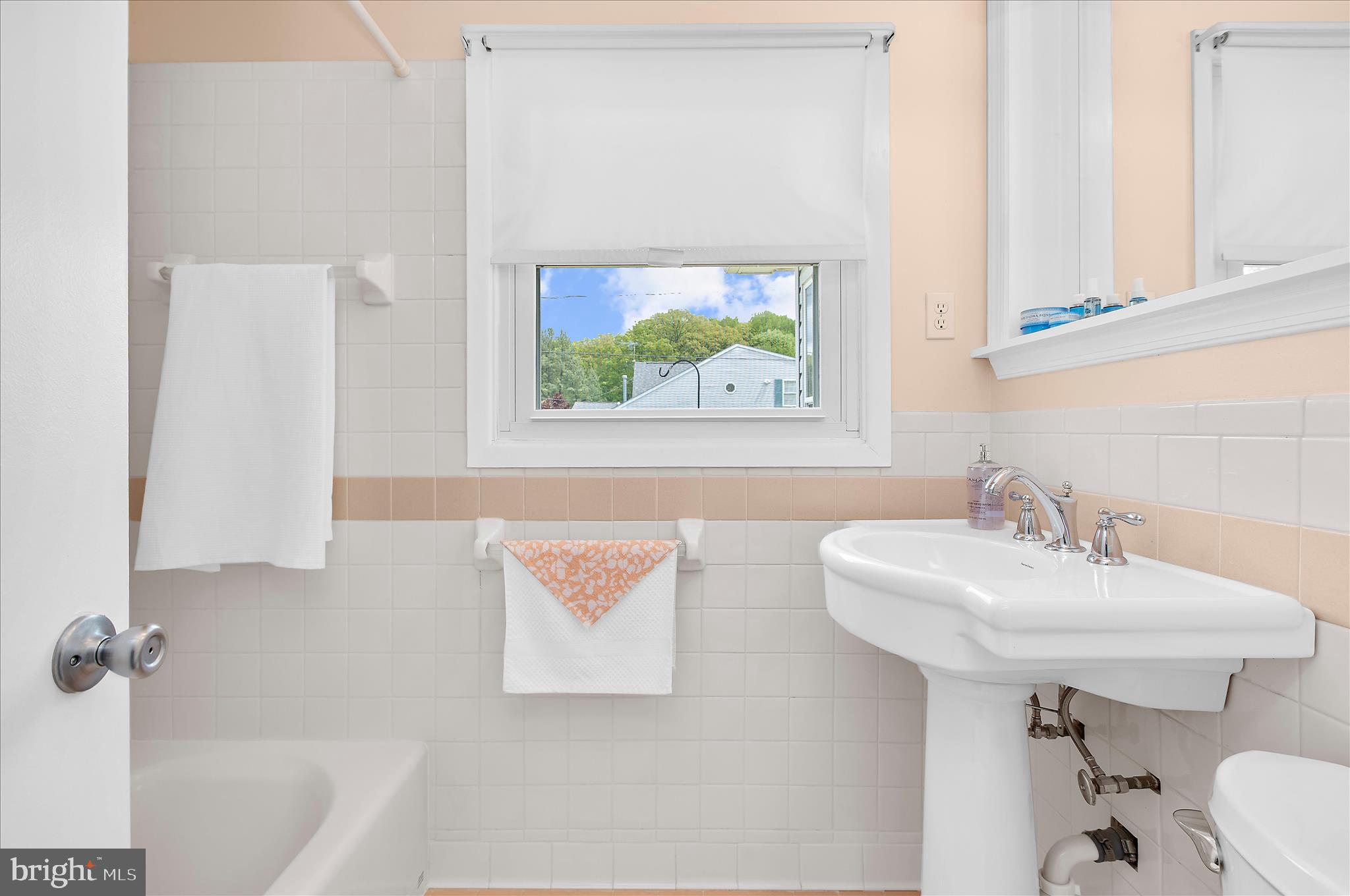 MEADOWBROOK AT BELAIR - Residential