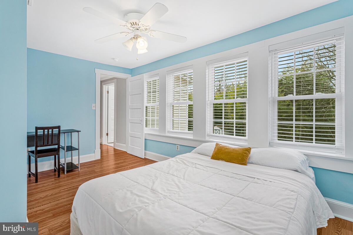 KNOTTS-WEST GLYMONT - Residential