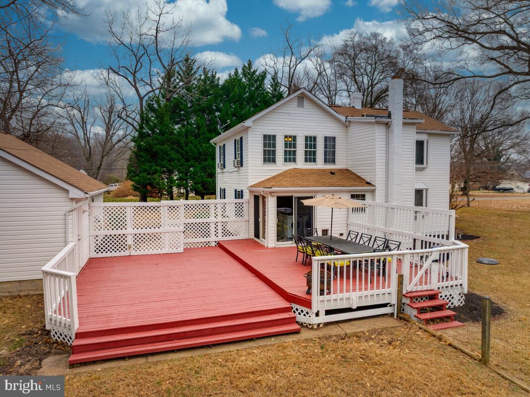 KNOTTS-WEST GLYMONT - Residential