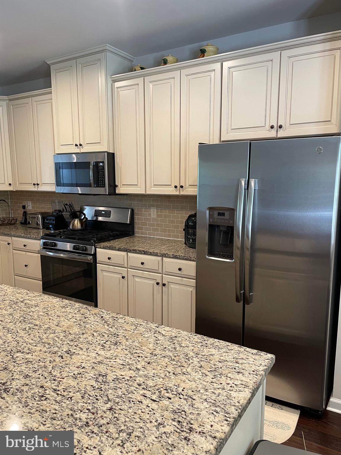 FABLE HILL - Residential