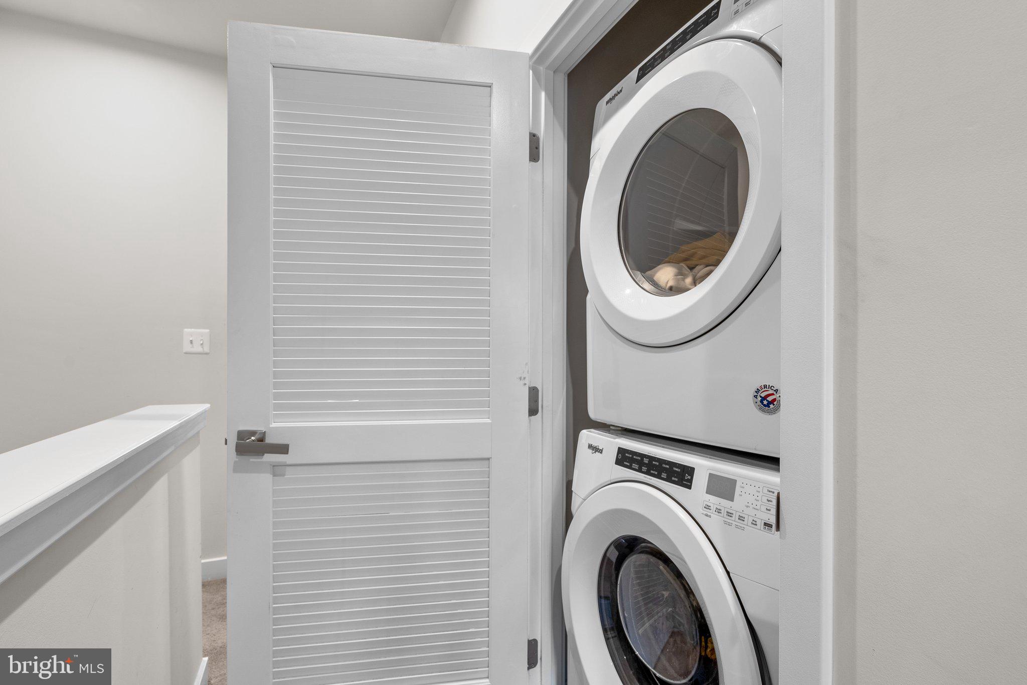 VILLAGE OF TOWNE SQUARE - Residential