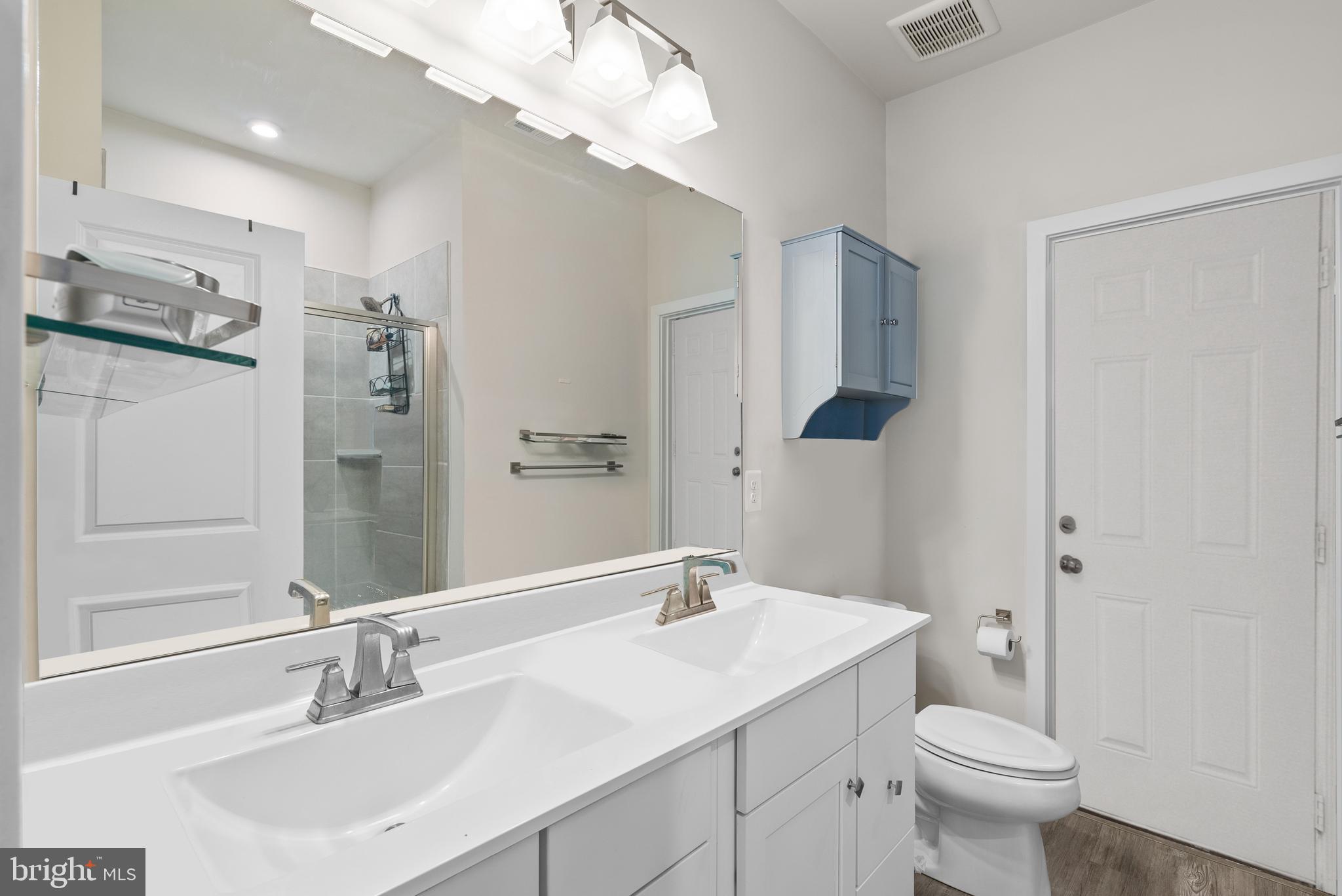 VILLAGE OF TOWNE SQUARE - Residential